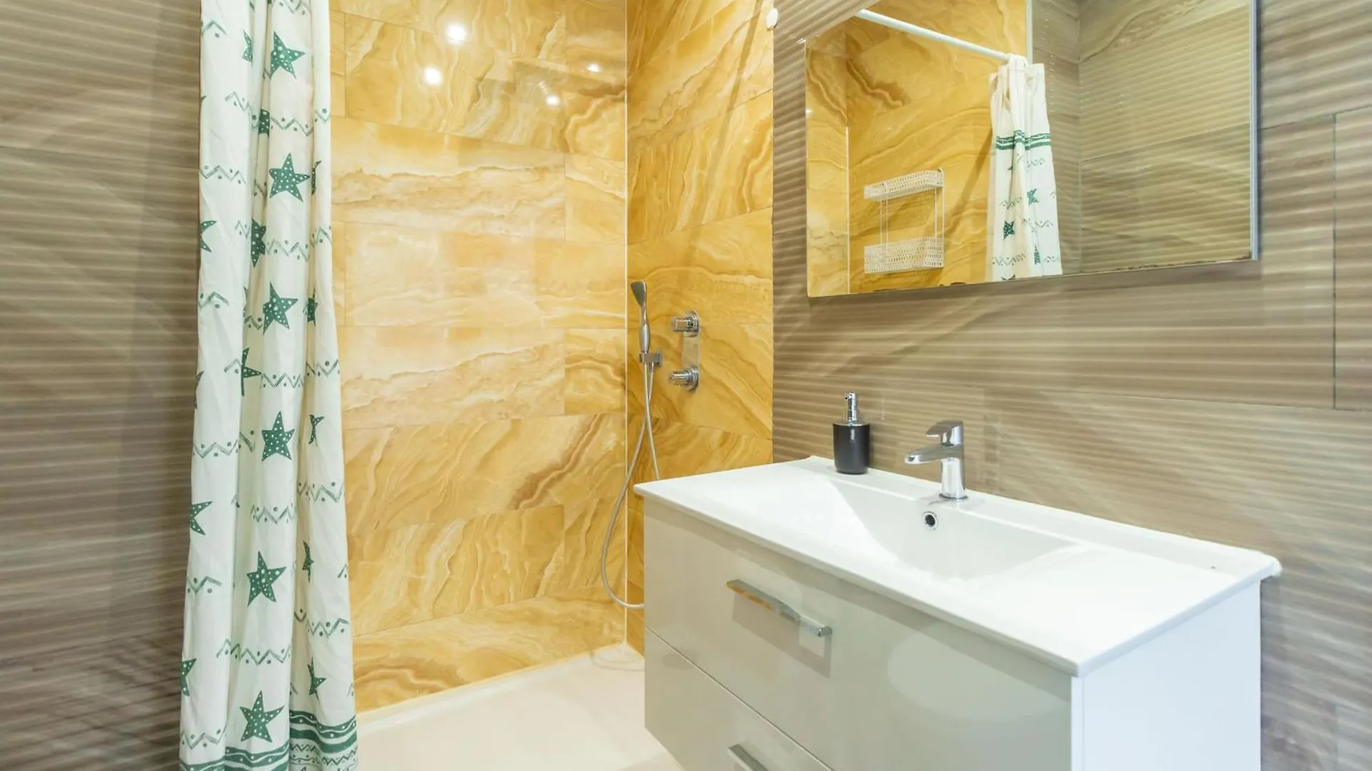 Apartmán Casa Ribeira Do Bairro Penha De Franca Lisboa